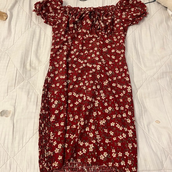 Floral dress from garage - Picture 1 of 3